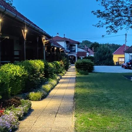 Aurora Haz Apartment Залакарос Екстериор снимка